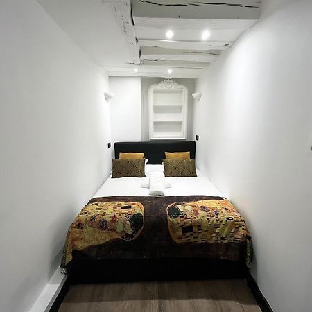 Urban Flat 175 - Loft St Denis Apartman Párizs Kültér fotó